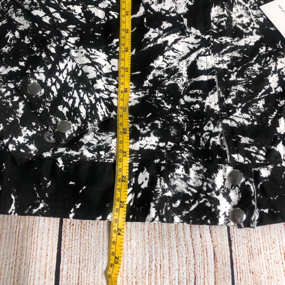 Ashro Women Size 6 Black White Zip Up Jacket - Picture 7 of 7